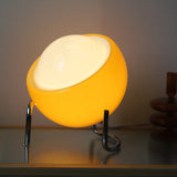 Bauhaus Medieval Tischlampe-Leuchtezauber