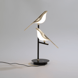 BirdLamp – Stilvolle LED-Tischlampe mit goldenem Vogel-Design-Leuchtezauber