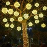 Guirlande lumineuse de Noël à boules en rotin LED