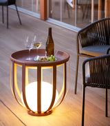 Luxuriöse Gartenlampe mit Blumenkasten-Leuchtezauber