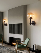 LumiNord – Nordische Moderne LED-Wandleuchte mit Glas-Lichtkugel