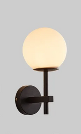 LumiNord – Nordische Moderne LED-Wandleuchte mit Glas-Lichtkugel
