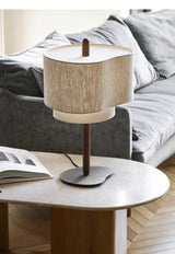 Wabi-Sabi Japanische Stoff-Stehlampe – Minimalistische LED Bodenlampe für Wohnzimmer & Schlafzimmer