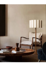 Wabi Sabi Holz-Stehlampe – Minimalistische LED Standlampe