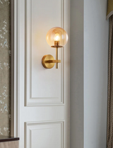 LumiNord – Nordische Moderne LED-Wandleuchte mit Glas-Lichtkugel